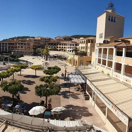 Апартаменты Location Cap Esterel